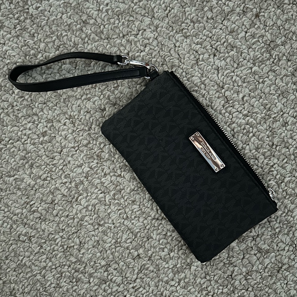 Michael Kors Logo Wristlet